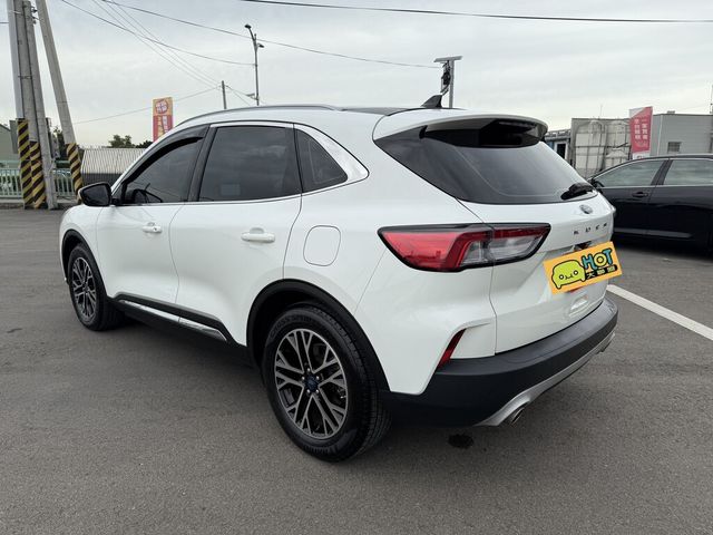 FORD福特 KUGA  第16張相片