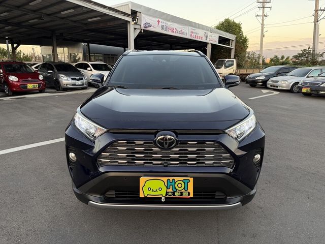 TOYOTA豐田 RAV4  第3張相片