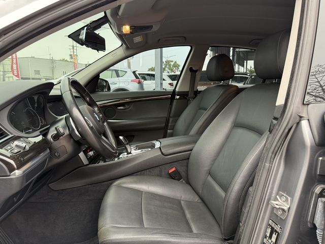 BMW寶馬 520D GT  第5張相片