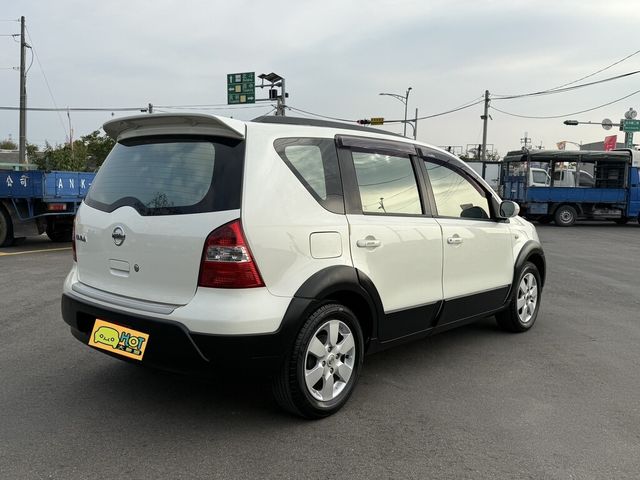 NISSAN日產 LIVINA  第2張相片