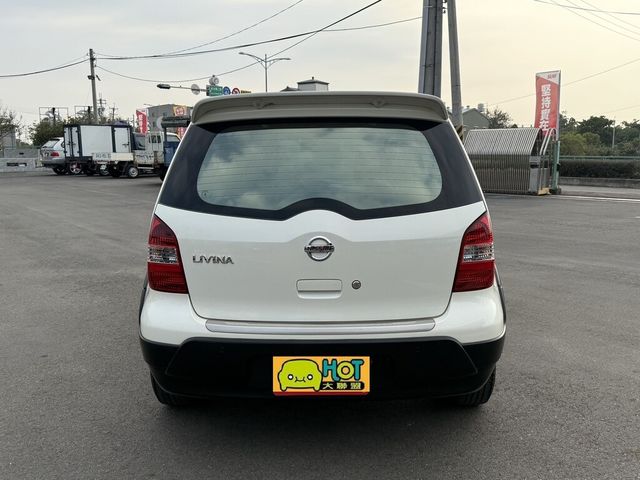 NISSAN日產 LIVINA  第4張相片
