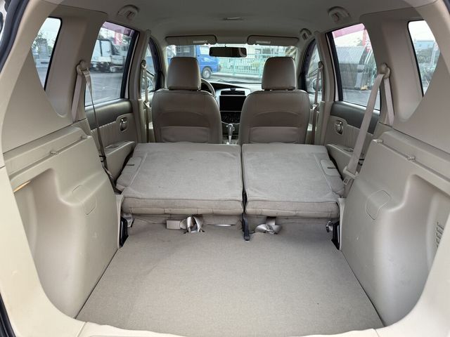 NISSAN日產 LIVINA  第10張相片