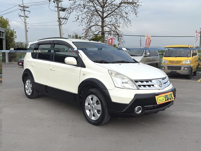 NISSAN日產 LIVINA  第12張相片