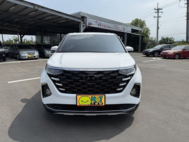 HYUNDAI現代 CUSTIN  第3張相片