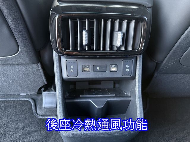HYUNDAI現代 CUSTIN  第13張相片