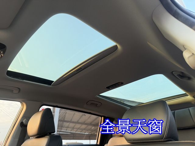 HYUNDAI現代 CUSTIN  第14張相片