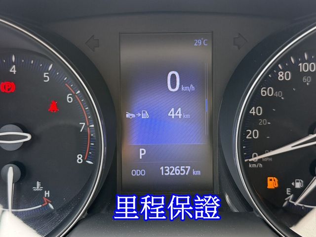 TOYOTA豐田 C-HR  第8張相片