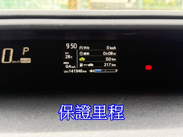 TOYOTA豐田 PRIUS C  第8張相片