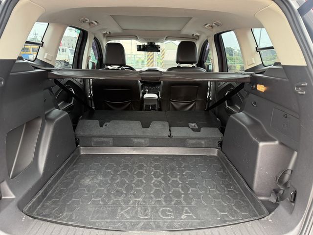 FORD福特 KUGA  第14張相片