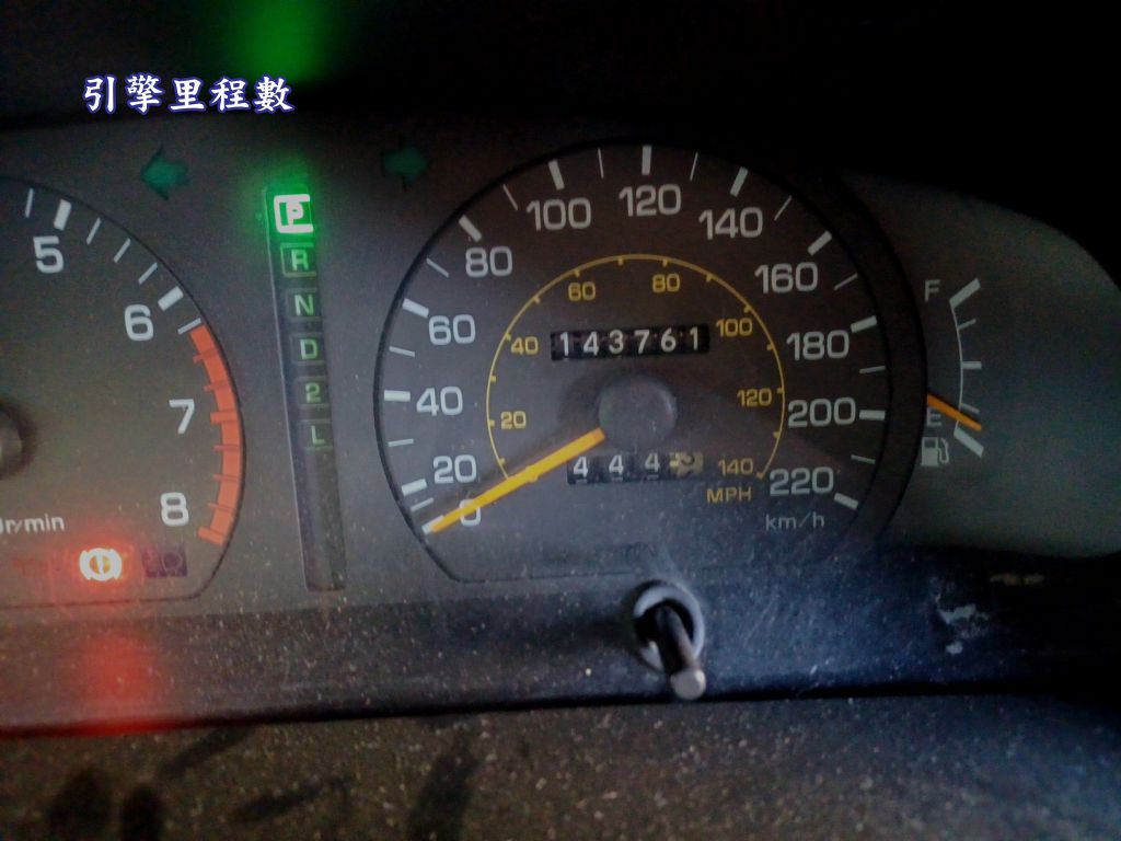 經典紅色原裝美車 僅跑十四萬 車況良好 代步通勤首選  第5張相片