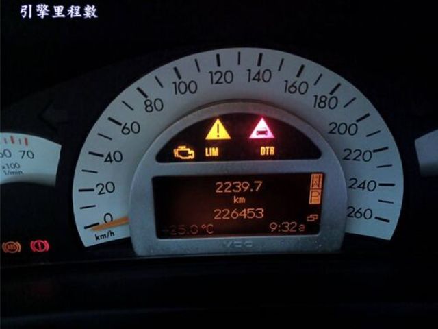 M-BENZ賓士 C240  第7張相片
