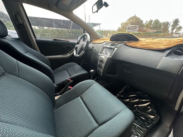 TOYOTA豐田 YARIS  第5張相片