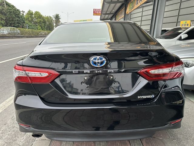TOYOTA豐田 CAMRY HYBRID  第5張相片
