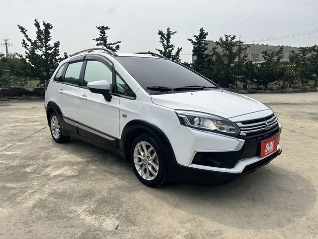 ✅Colt Plus ✅典藏型 ✅車門按鍵解鎖 ✅車輛按鍵啟動 ✅數位儀錶 ✅全車原版件 ✅一手車 ✅可認證  第3張相片