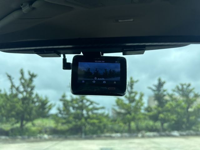 ✅iTiida 5D ✅旗艦版 ✅V-Motion ✅LED日行燈 ✅360度環景 ✅節能低油耗 ✅原廠保養 ✅可認證  第10張相片