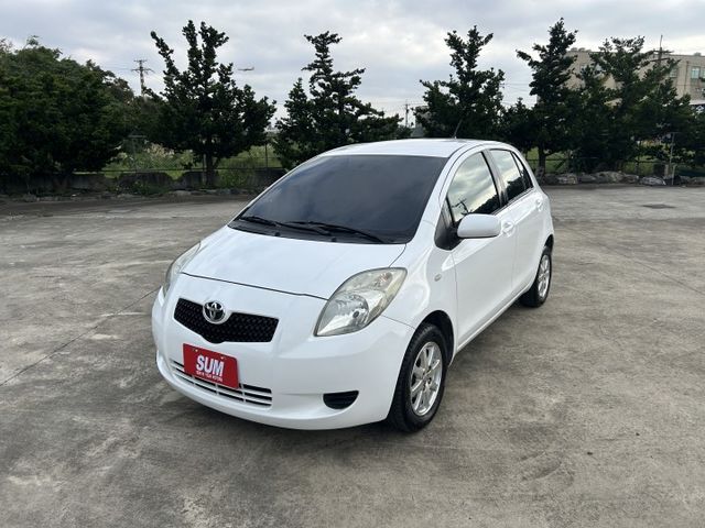 ✅YARIS ✅E版 ✅經典都會用車 ✅後座椅背15度傾斜調整 ✅剛落地新胎皮 ✅新鮮人的首選 ✅可認證✅高妥善低油耗  第1張相片