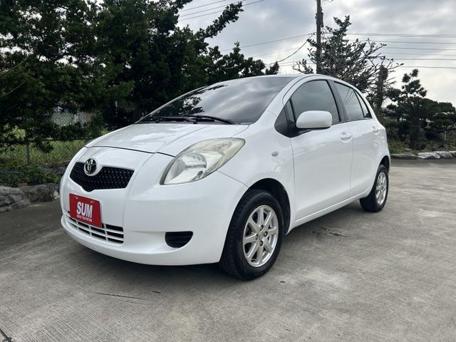 ✅YARIS ✅E版 ✅經典都會用車 ✅後座椅背15度傾斜調整 ✅剛落地新胎皮 ✅新鮮人的首選 ✅可認證✅高妥善低油耗  第7張相片