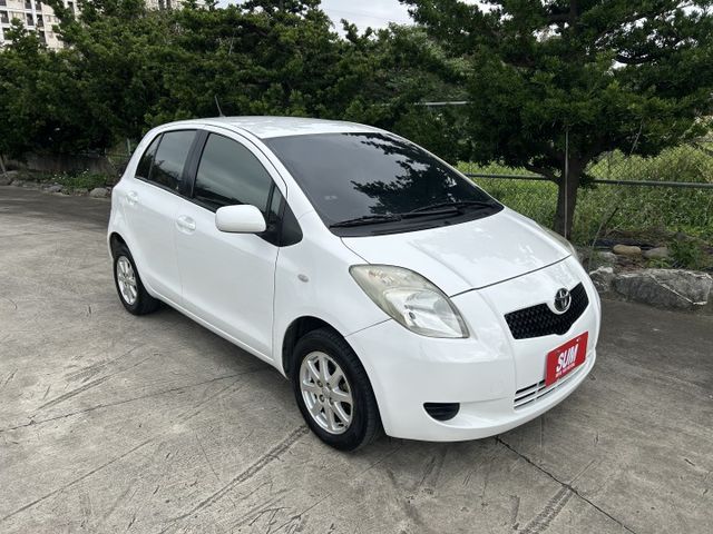 ✅YARIS ✅E版 ✅經典都會用車 ✅後座椅背15度傾斜調整 ✅剛落地新胎皮 ✅新鮮人的首選 ✅可認證✅高妥善低油耗  第9張相片