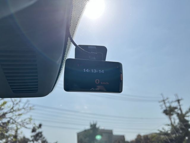 ✅ Mazda 3 5D 2.0 旗艦型 ✅I-KEY ✅電子手煞 ✅Bose音響 ✅LED頭燈 ✅全車原鈑件 ✅可認證  第14張相片