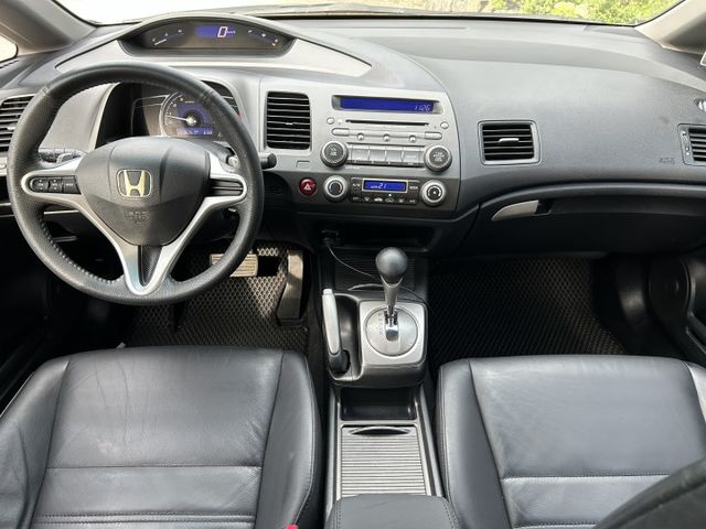 ✅Civic 1.8 VTi-S ✅K12 ✅黑內裝 ✅i-VTEC可變氣門 ✅電動天窗 ✅原裝一手車 ✅可認證  第9張相片