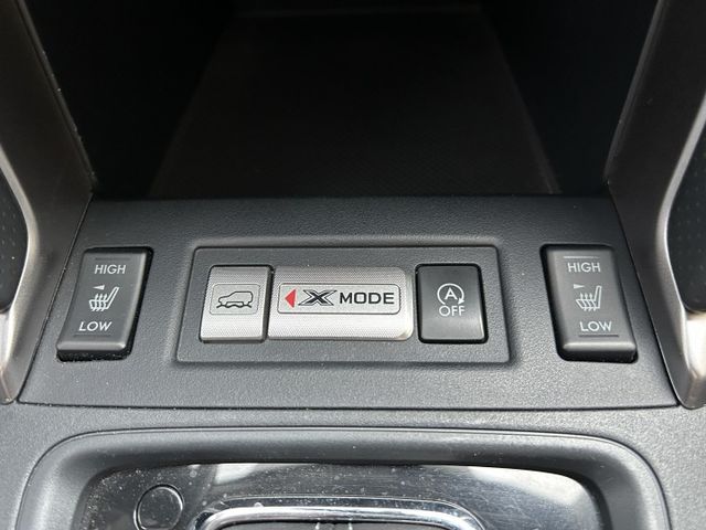 ✅FORESTER ✅2.0 i-L ✅水平對臥自然進氣引擎 ✅Keyless ✅電動尾門 ✅兩組駕駛座記憶 ✅原鈑件  第14張相片