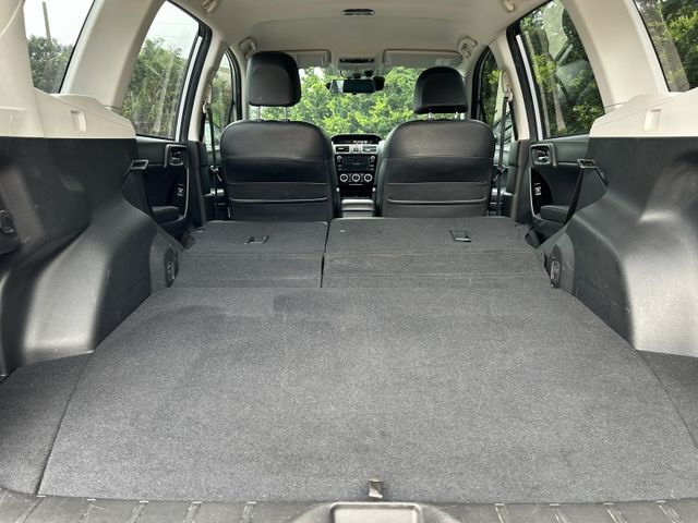 ✅FORESTER ✅2.0 i-L ✅水平對臥自然進氣引擎 ✅Keyless ✅電動尾門 ✅兩組駕駛座記憶 ✅原鈑件  第18張相片