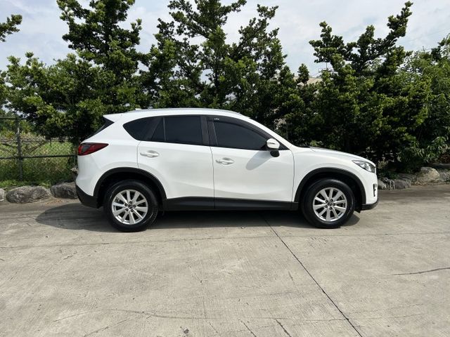✅CX-5 ✅SKY-G汽油引擎 ✅MZD多媒體 ✅電子手煞 ✅怠速熄火 ✅Push Start ✅高剛性車體 ✅可認證  第5張相片