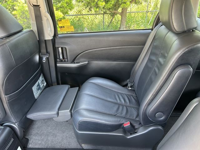 ✅Previa ✅2.4 ✅正七座休旅車 ✅最實惠休旅車稅金級距  ✅CVT變速箱 ✅原上市公司客戶接待用車 ✅可認證  第14張相片