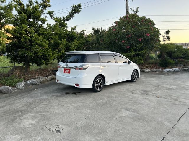 ✅WISH ✅2.0尊爵 ✅七人座 ✅原鈑件/非營業車 ✅I-KEY ✅Two-Tone中央保桿 ✅高妥善 ✅可認證  第6張相片