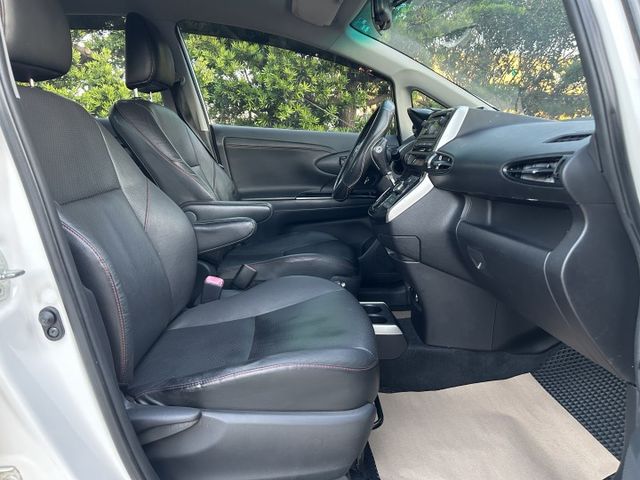 ✅WISH ✅2.0尊爵 ✅七人座 ✅原鈑件/非營業車 ✅I-KEY ✅Two-Tone中央保桿 ✅高妥善 ✅可認證  第8張相片