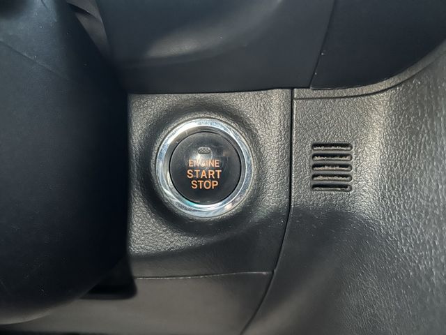 ✅WISH ✅2.0尊爵 ✅七人座 ✅原鈑件/非營業車 ✅I-KEY ✅Two-Tone中央保桿 ✅高妥善 ✅可認證  第10張相片