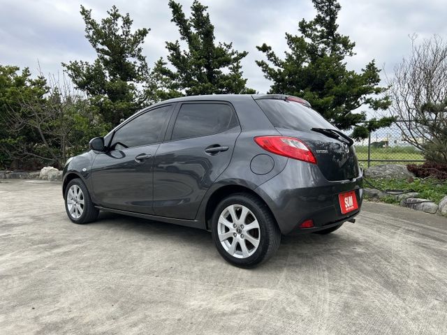 ✅MAZADA2 ✅1.5頂級型 ✅小迴轉半徑 ✅家族化下氣壩設計 ✅俐落都會用車 ✅僅跑8萬公里 ✅一手車 ✅可認證  第3張相片