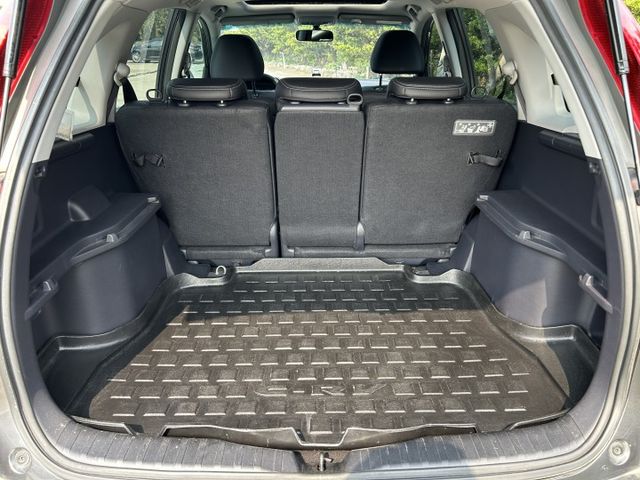 ✅CR-V ✅VTi-S ✅i-VTEC系統 ✅後視鏡方向指示燈 ✅電動天窗 ✅後座6/4分離傾倒 ✅可認證  第15張相片