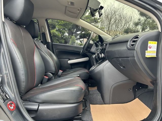 ✅MAZADA2 ✅1.5頂級型 ✅小迴轉半徑 ✅家族化下氣壩設計 ✅俐落都會用車 ✅僅跑8萬公里 ✅一手車 ✅可認證  第7張相片
