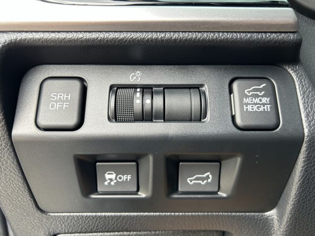 ✅FORESTER ✅2.0 i-L ✅水平對臥自然進氣引擎 ✅Keyless ✅電動尾門 ✅兩組駕駛座記憶 ✅原鈑件  第8張相片
