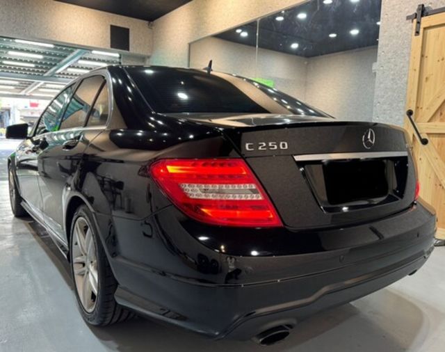 M-BENZ賓士 C250  第3張相片