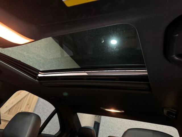 M-BENZ賓士 C250  第13張相片