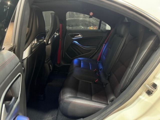 M-BENZ賓士 CLA45 AMG  第6張相片