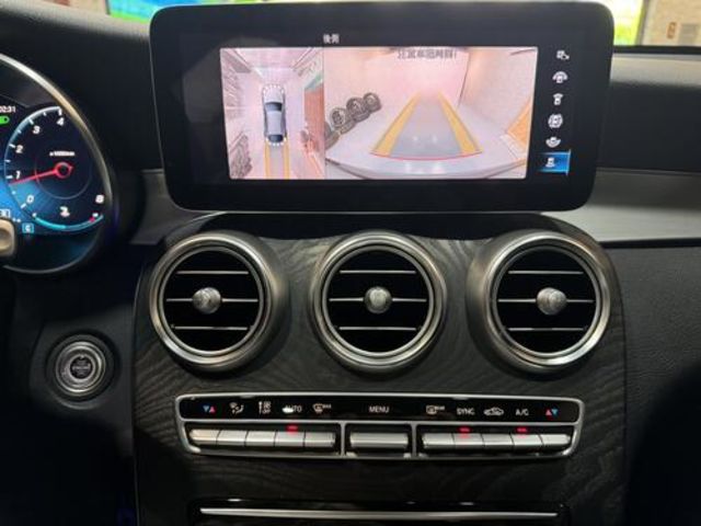 M-BENZ賓士 GLC300 AMG COUPE  第17張相片