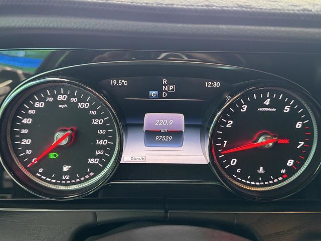 M-BENZ賓士 E300  第11張相片