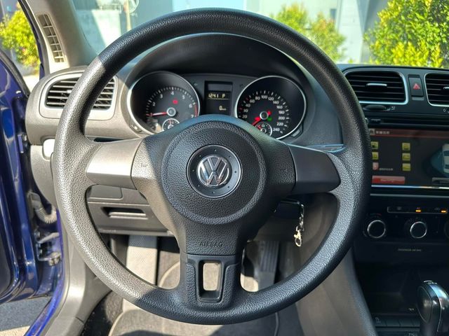 VOLKSWAGEN福斯 GOLF  第10張相片
