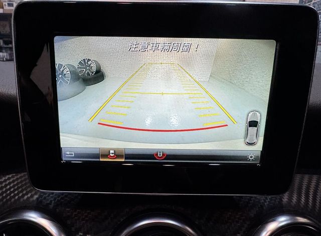 M-BENZ賓士 A180  第15張相片