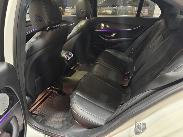 M-BENZ賓士 E300  第6張相片