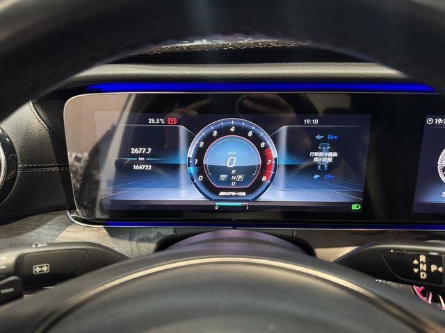 M-BENZ賓士 E300  第13張相片