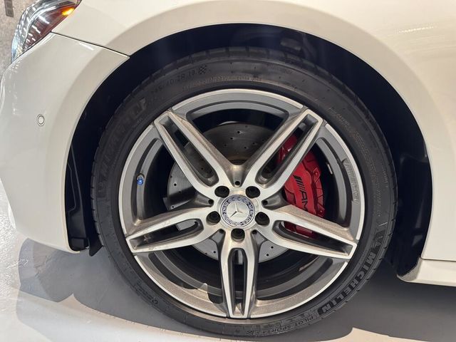 M-BENZ賓士 E300  第19張相片