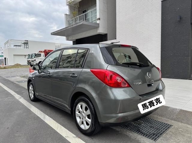 NISSAN日產 TIIDA  第7張相片