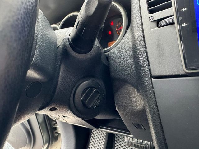 NISSAN日產 TIIDA  第21張相片