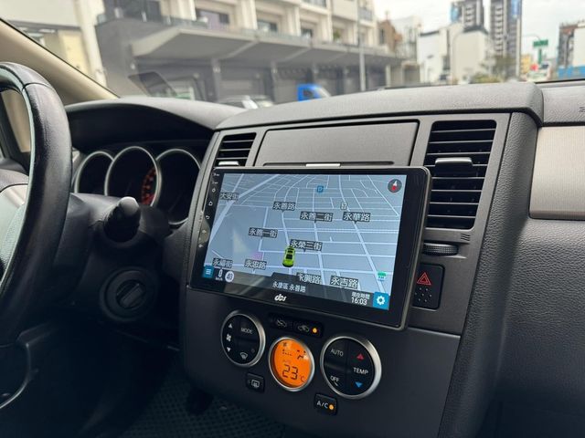 NISSAN日產 TIIDA  第25張相片