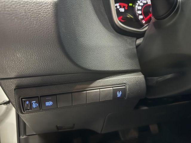 TOYOTA豐田 ALTIS  第9張相片