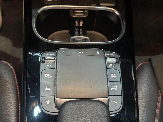 M-BENZ賓士 CLA250  第13張相片